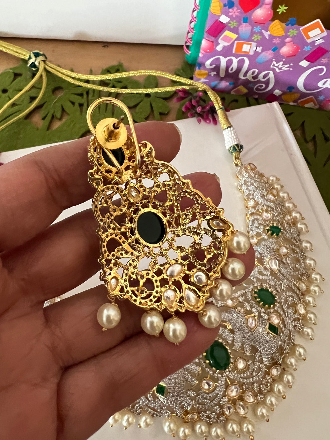 Victorian Elephant Design Necklace with Statement Studs