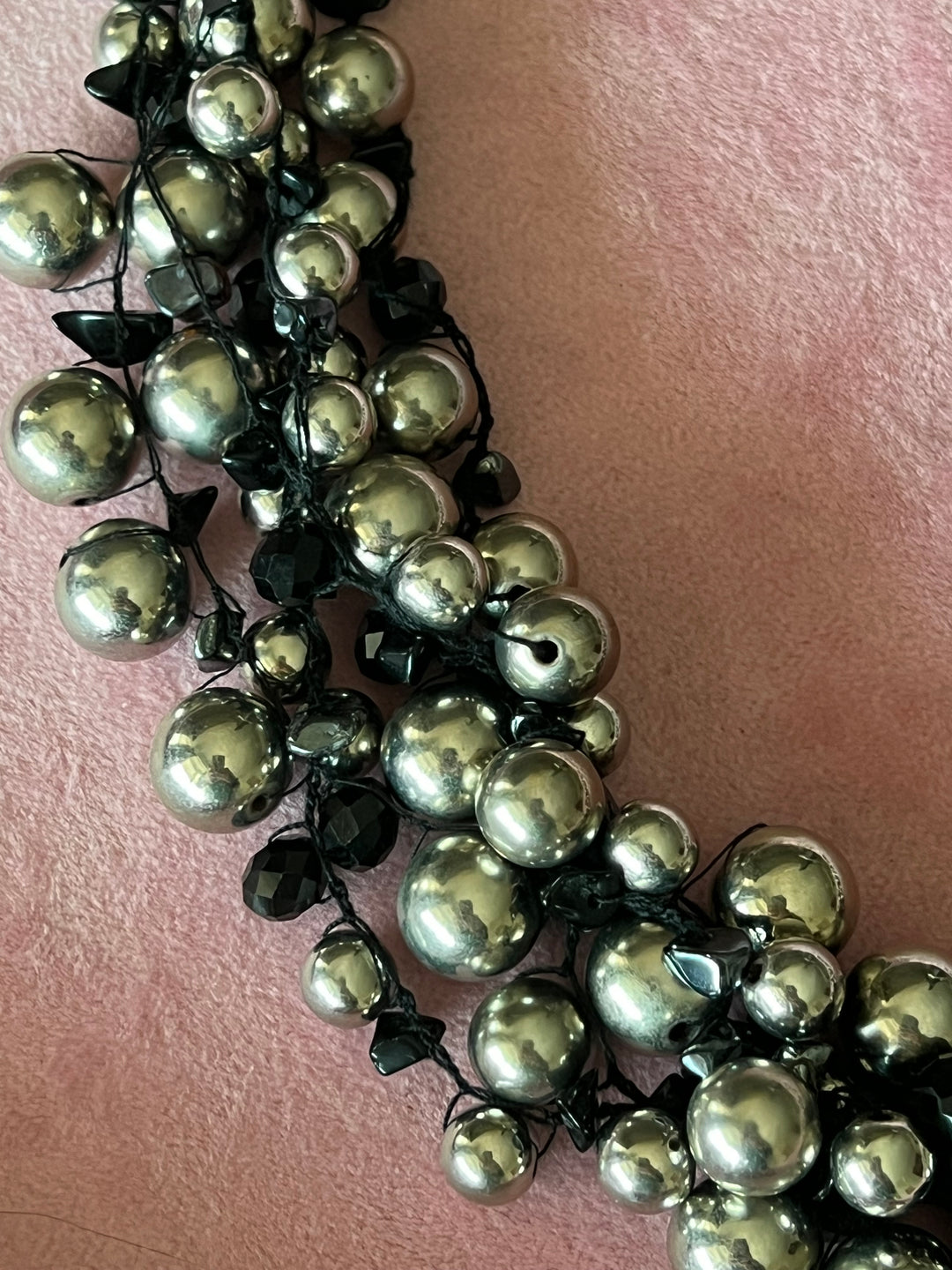 Classic Black and Silver Beads Necklace