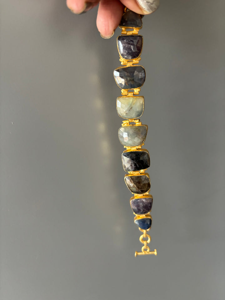Natural Gemstones Bracelet - Unparalleled Quality and Style