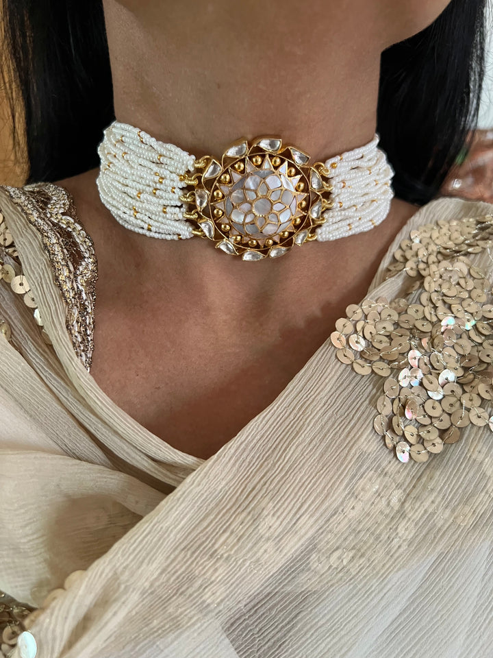 Elegant Mother of Pearl 925 Silver Choker Necklace Set - Unmatched Quality and Style