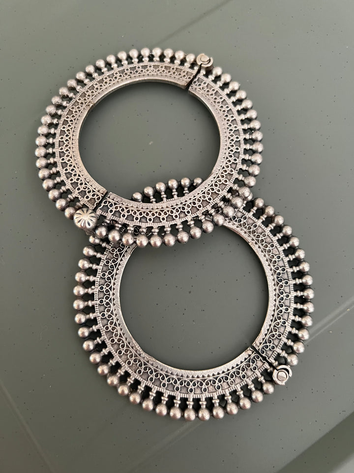 Exquisite Brass Kada - Unparalleled Quality and Style