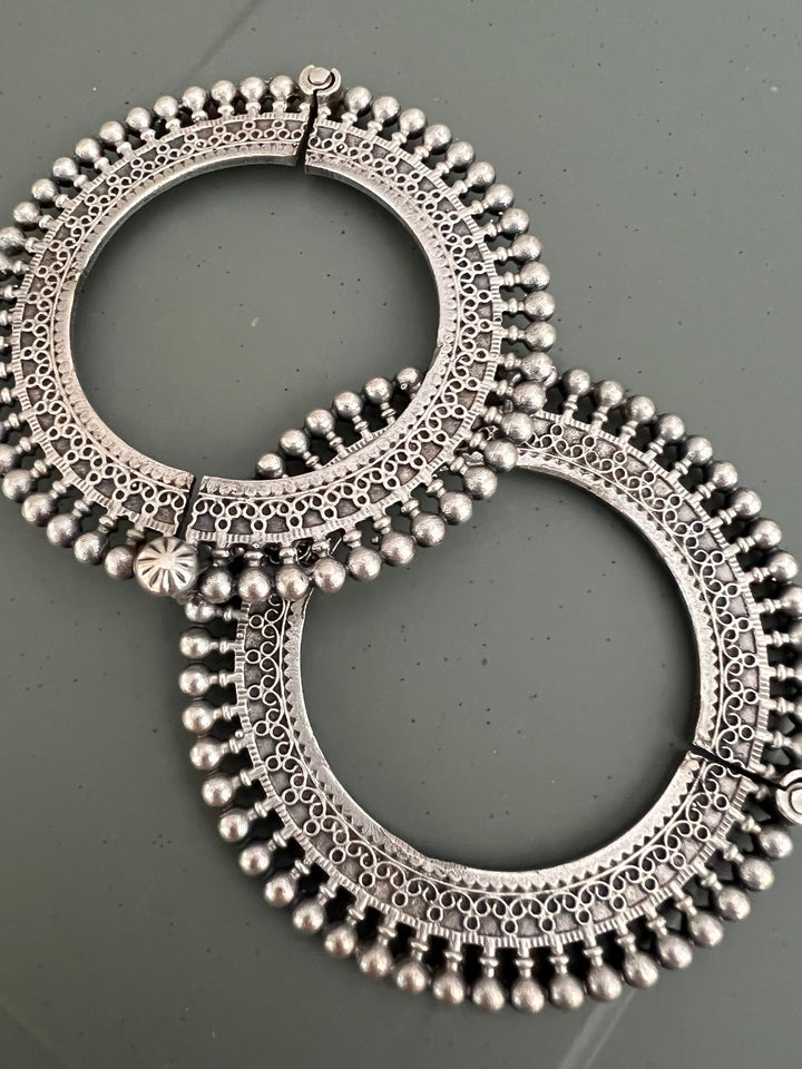 Exquisite Brass Kada - Unparalleled Quality and Style