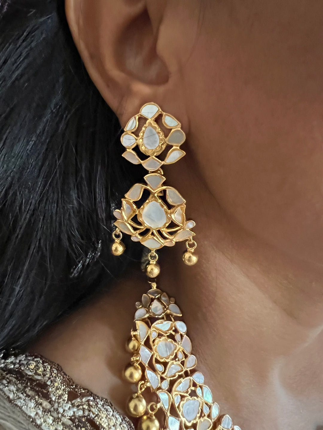 Elegant Mother of Pearl 925 Silver Necklace Set - Unmatched Quality and Style