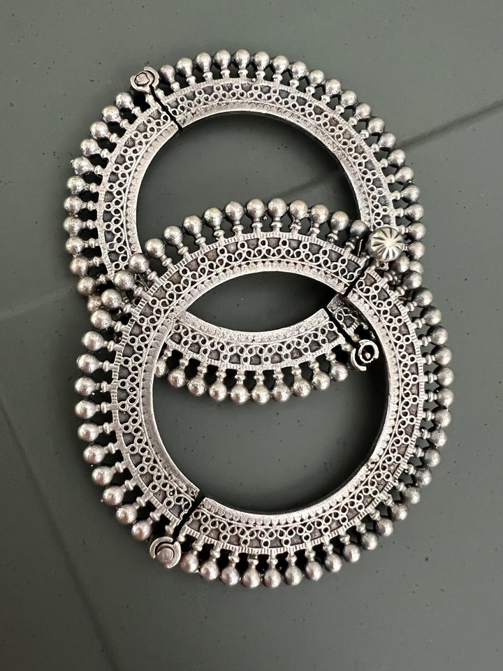 Exquisite Brass Kada - Unparalleled Quality and Style