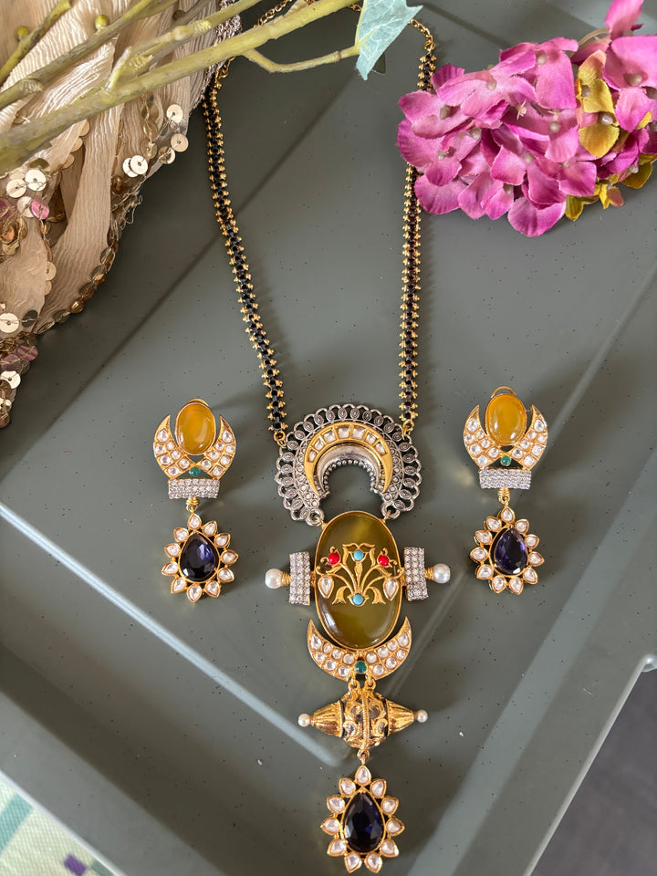 Exquisite Amrapali Fusion Pendant Necklace - Elevate Your Elegance