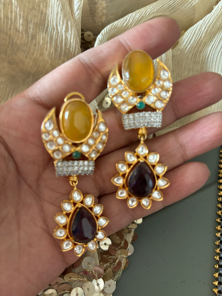 Exquisite Amrapali Fusion Pendant Necklace - Elevate Your Elegance