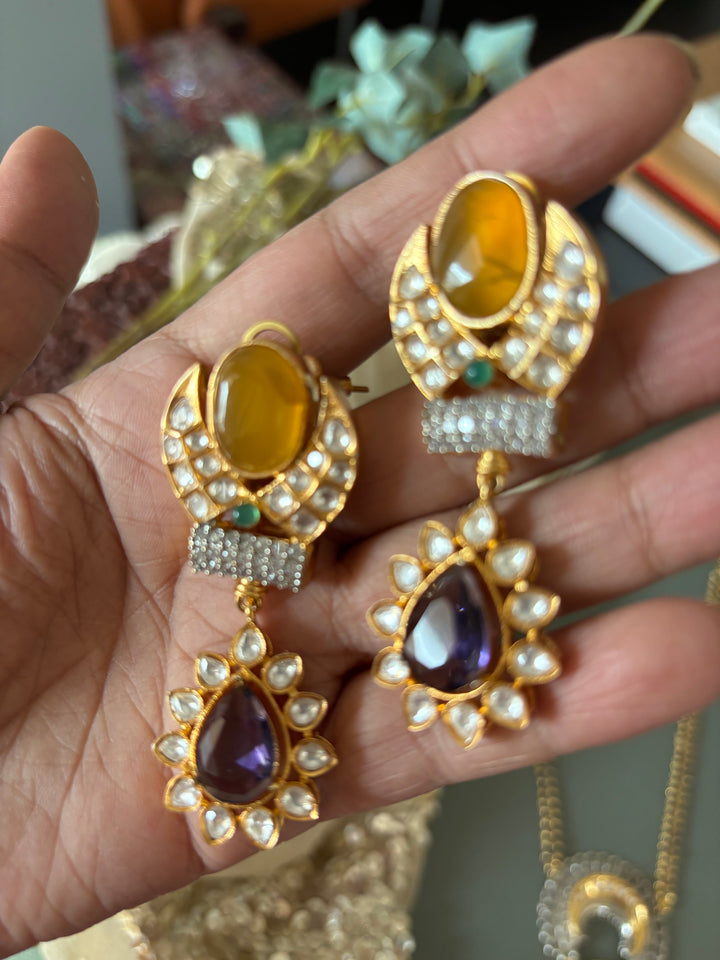 Exquisite Amrapali Fusion Pendant Necklace - Elevate Your Elegance