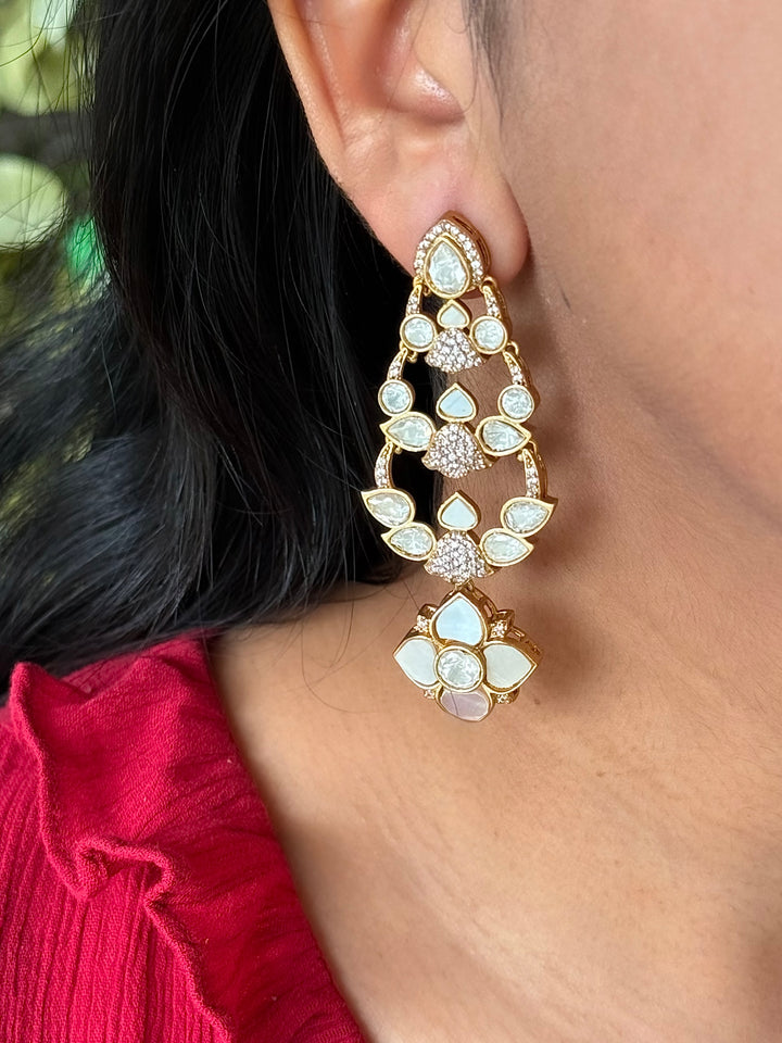 Elegant MOP Earrings
