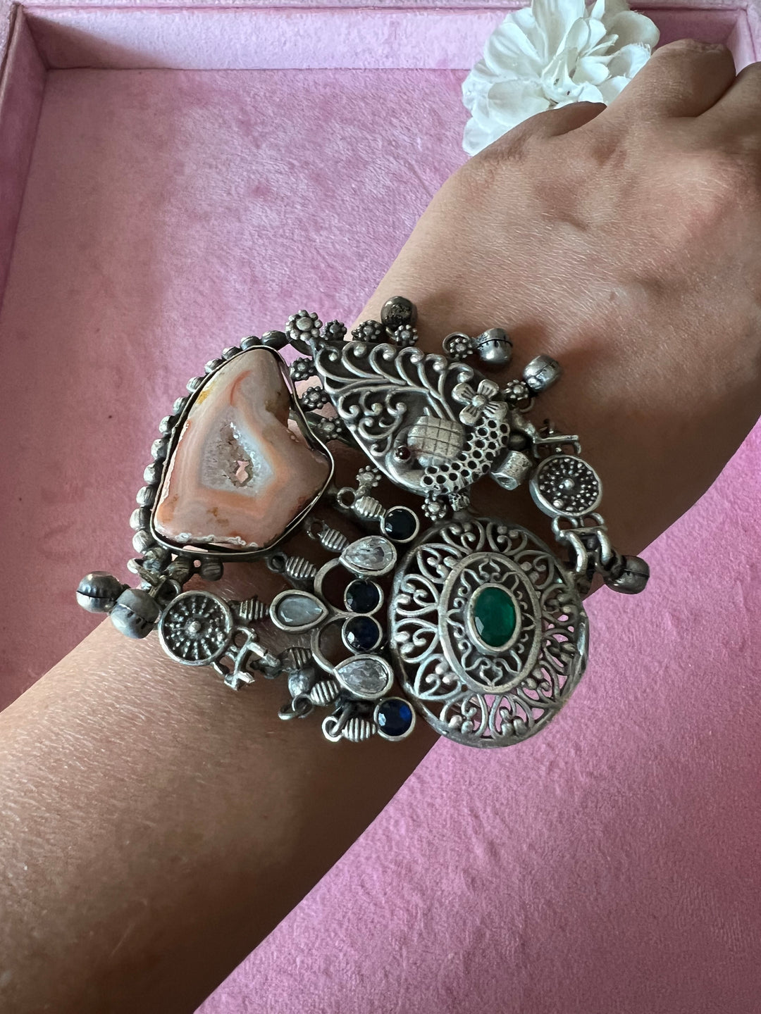 Elegant Fusion Handcuff - Premium Brass & Stone Craftsmanship