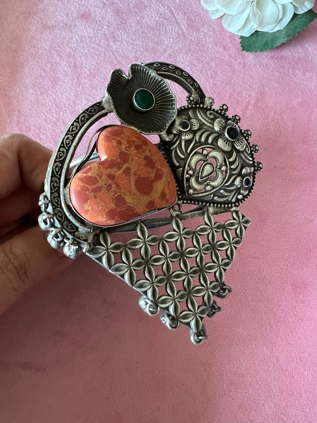 Elegant Fusion Handcuff - Premium Brass & Stone Craftsmanship