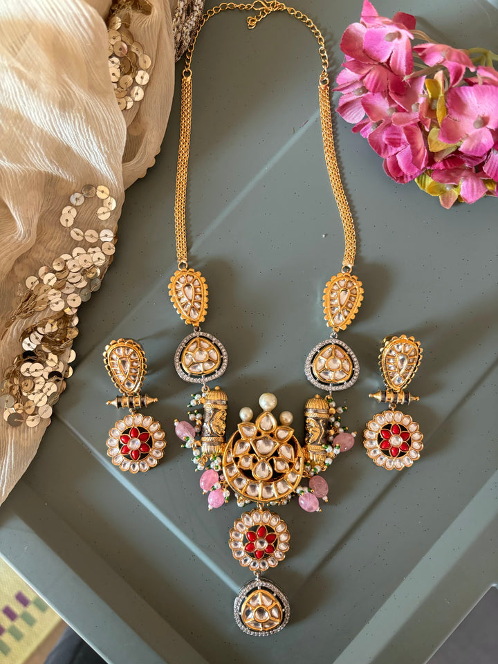 Exquisite Amrapali Fusion Pendant Necklace - Elevate Your Elegance