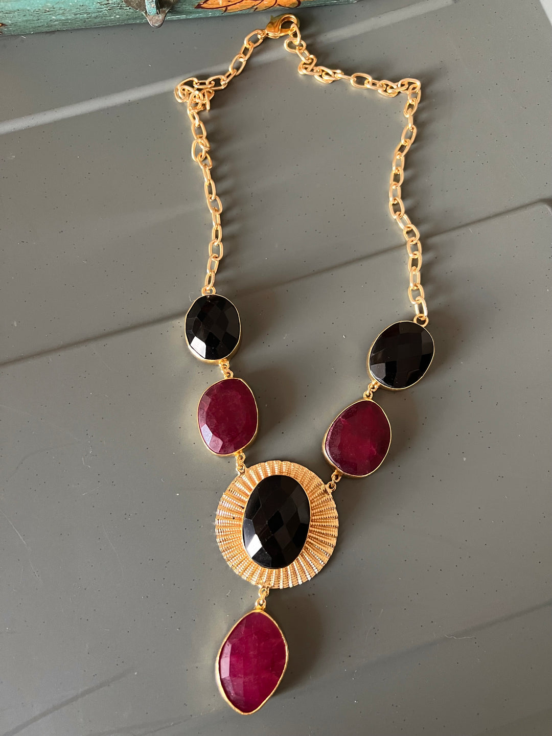 Exquisite Onyx Necklace - Premium Quality Craftsmanship