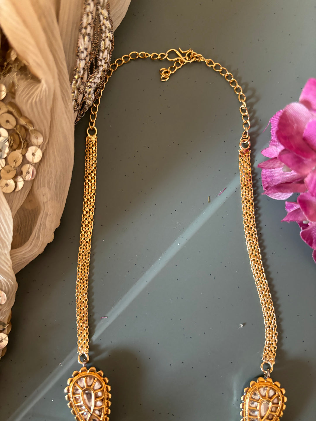 Exquisite Amrapali Fusion Pendant Necklace - Elevate Your Elegance