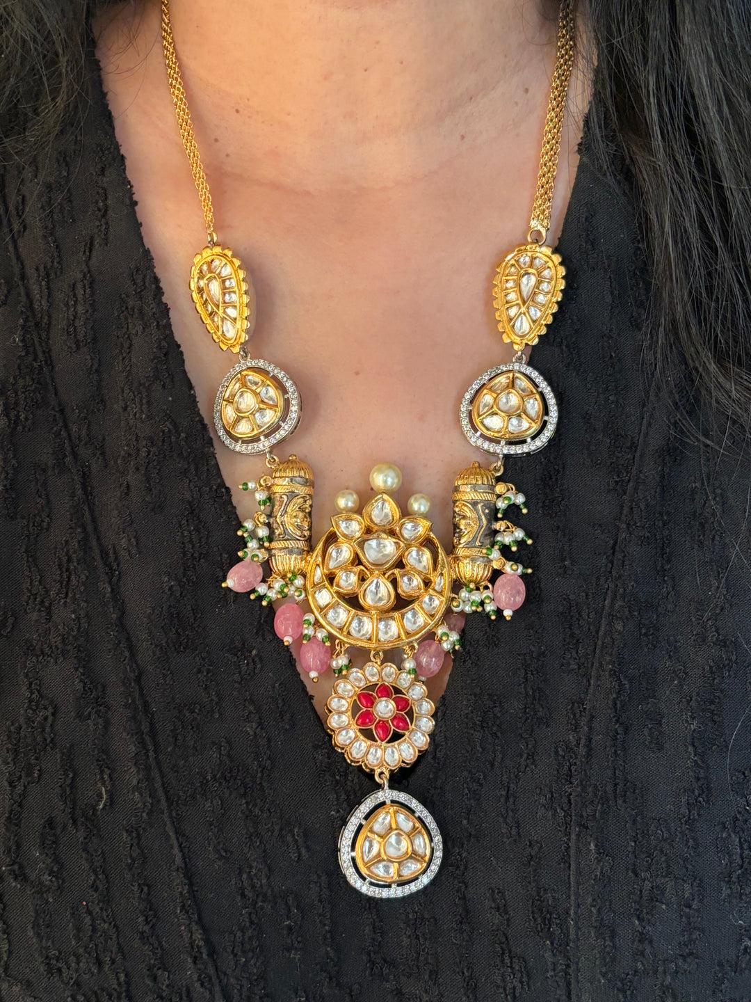 Exquisite Amrapali Fusion Pendant Necklace - Elevate Your Elegance