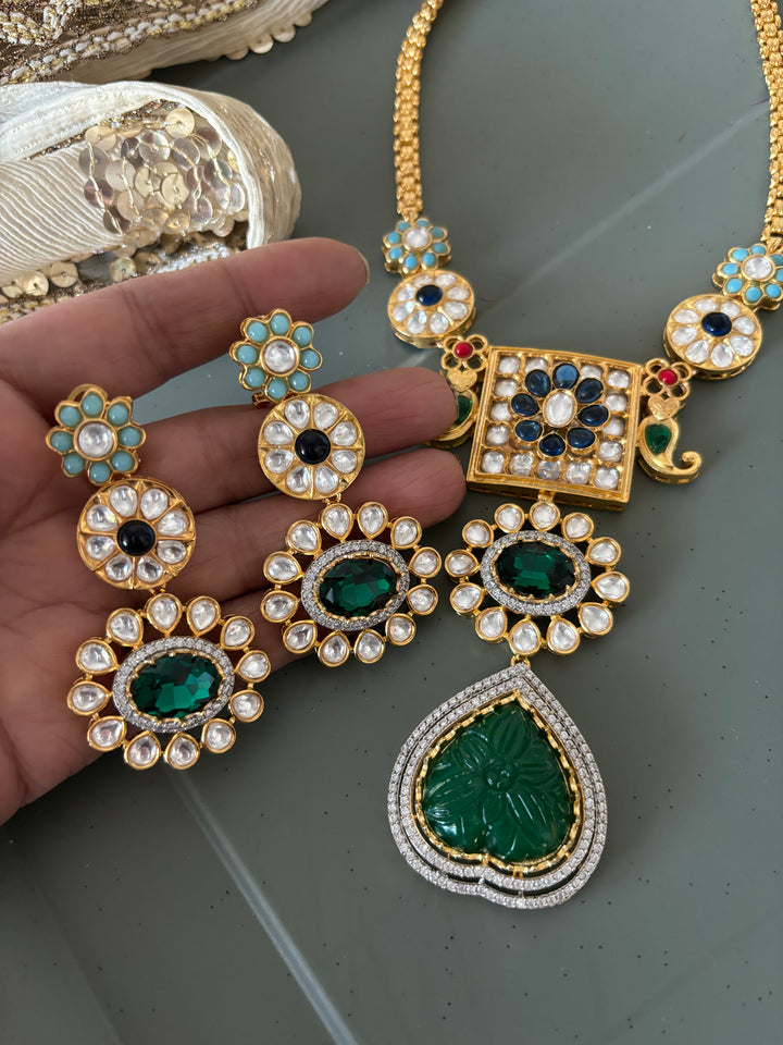 Exquisite Amrapali Fusion Pendant Necklace - Elevate Your Elegance