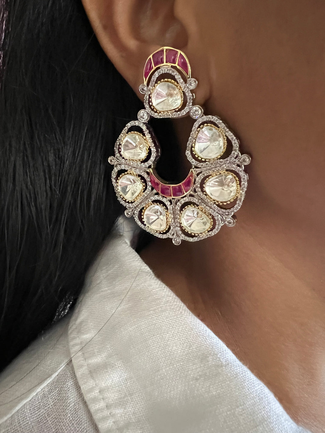 Gorgeous Kundan Studs - Premium Quality, Exquisite Craftsmanship