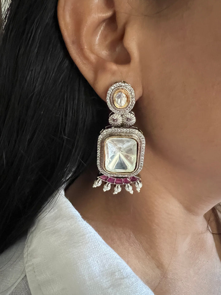 Elegant Earrings - Premium Quality, Exquisite Craftsmanship