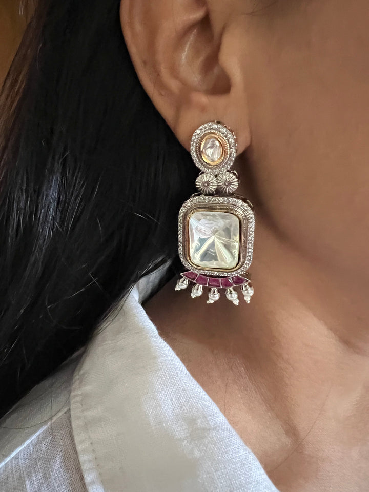 Elegant Earrings - Premium Quality, Exquisite Craftsmanship