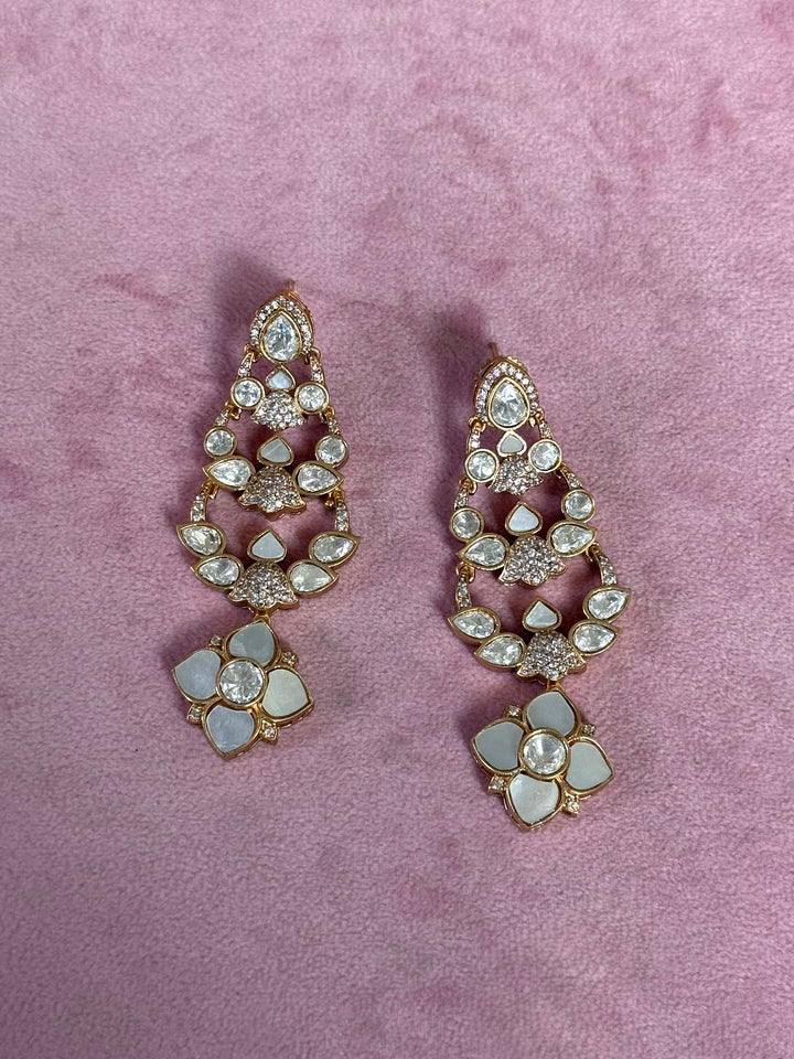 Elegant MOP Earrings