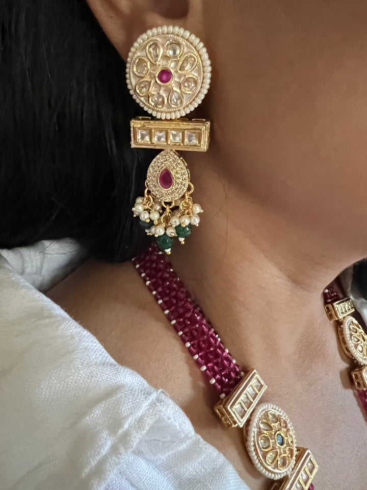 Beautiful Kundan Pendant Long Necklace with Earrings