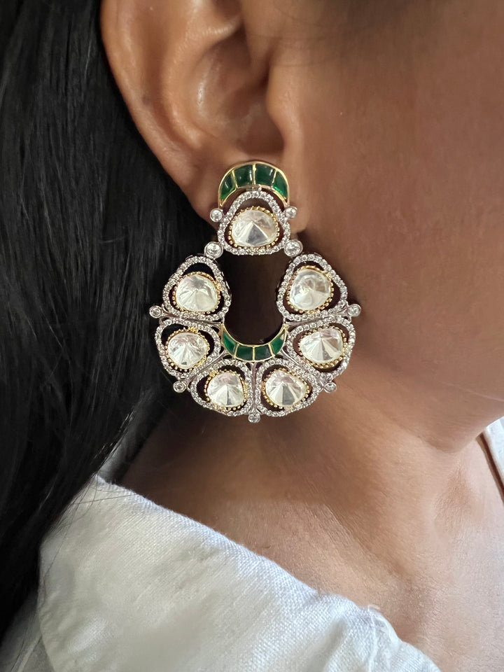 Gorgeous Kundan Studs - Premium Quality, Exquisite Craftsmanship