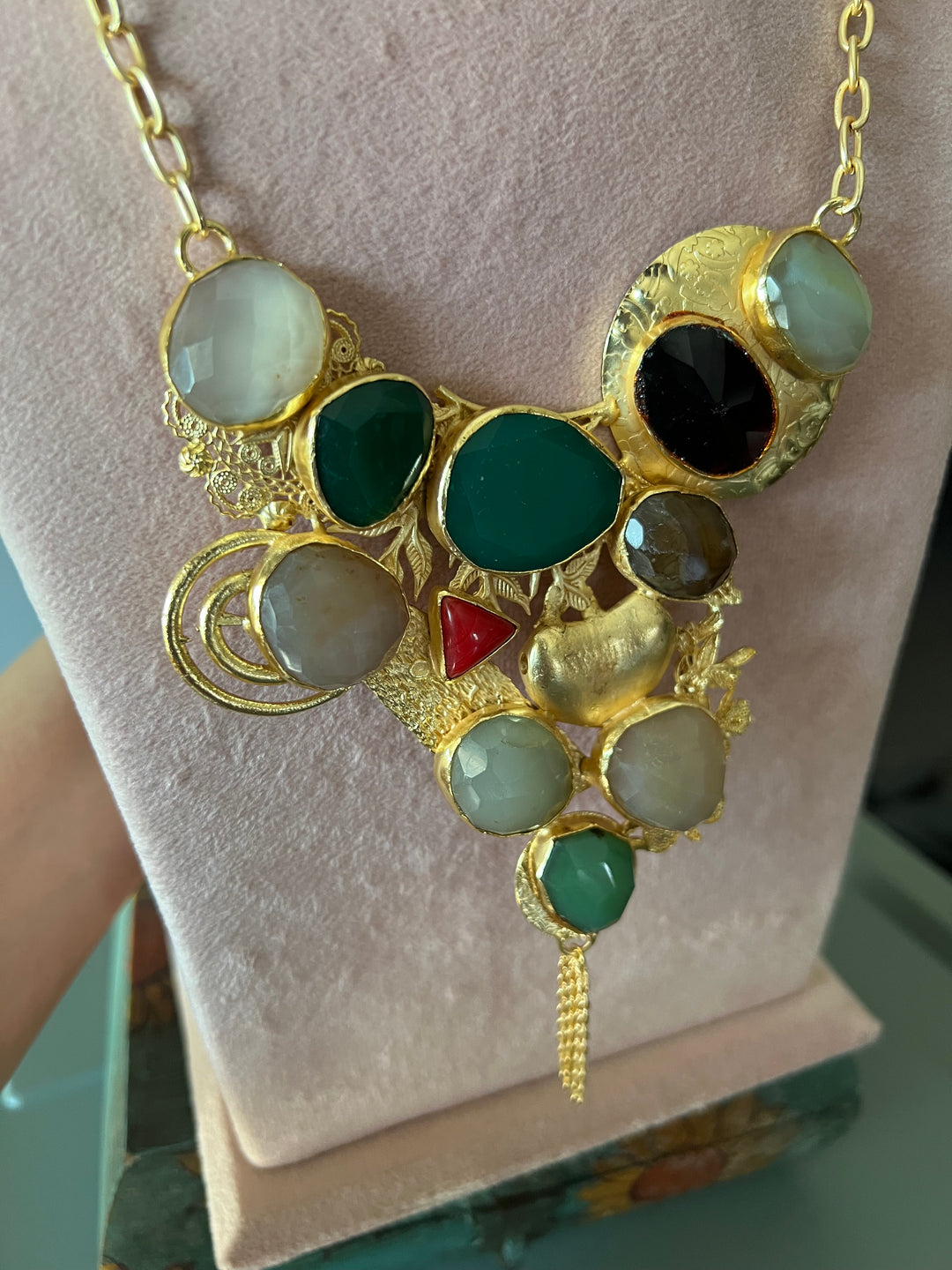 Exquisite Onyx Necklace - Premium Quality Craftsmanship