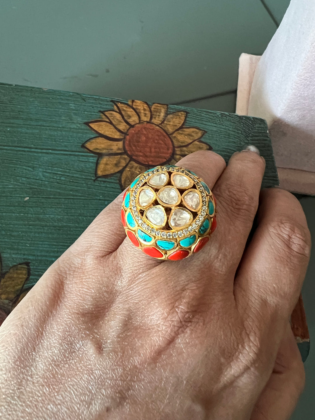 Elegant Kundan Wedding Ring - A Touch of Timeless Beauty