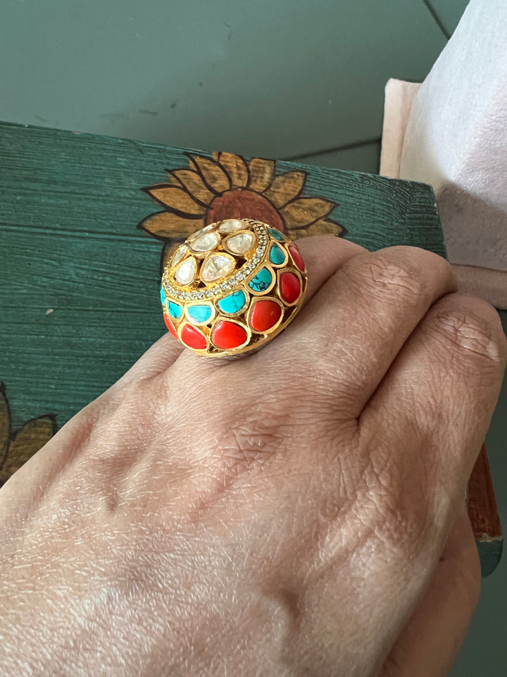 Elegant Kundan Wedding Ring - A Touch of Timeless Beauty