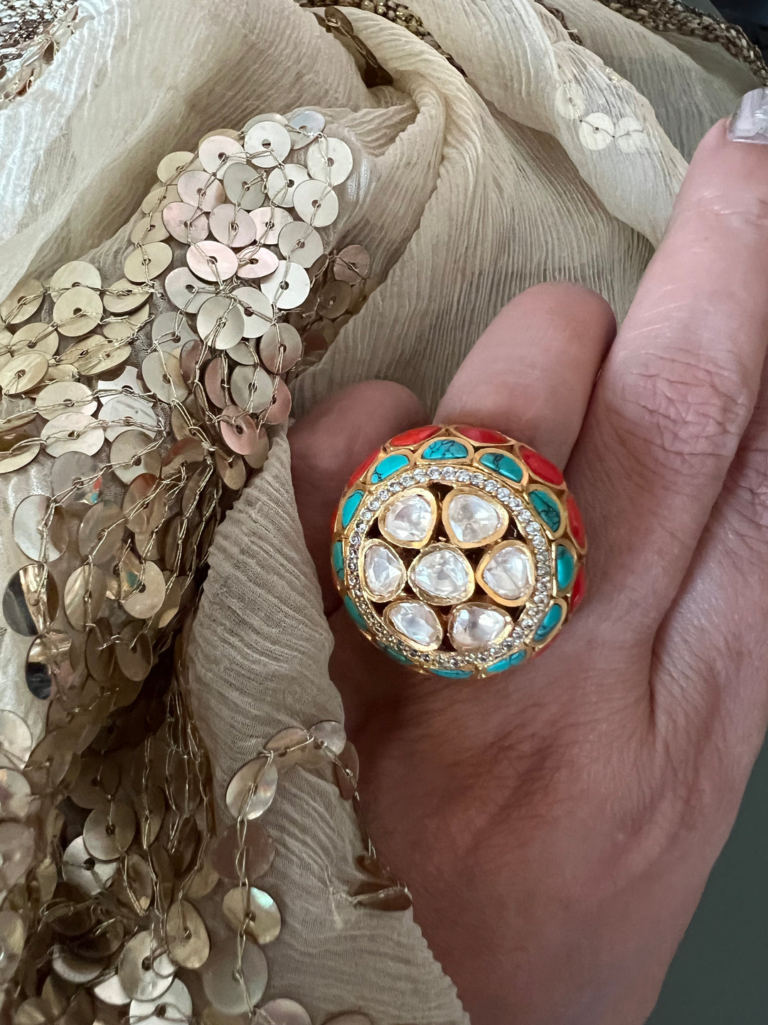 Elegant Kundan Wedding Ring - A Touch of Timeless Beauty