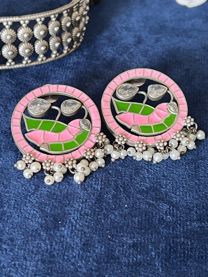 Elegant Enamelled Choker Necklace Set