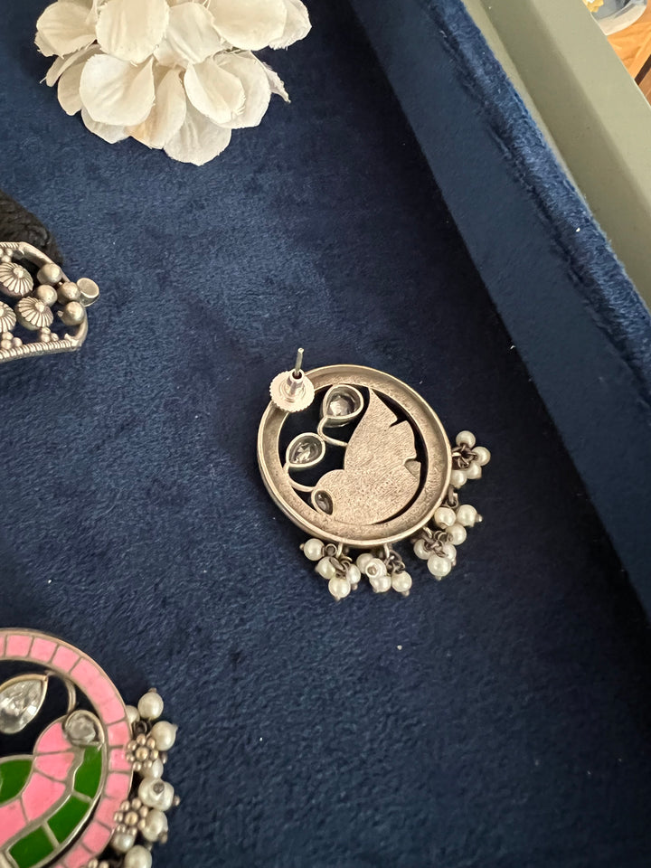 Elegant Enamelled Choker Necklace Set