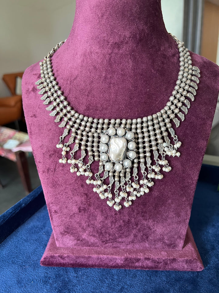 Timeless Antique Pearl Choker Necklace Set