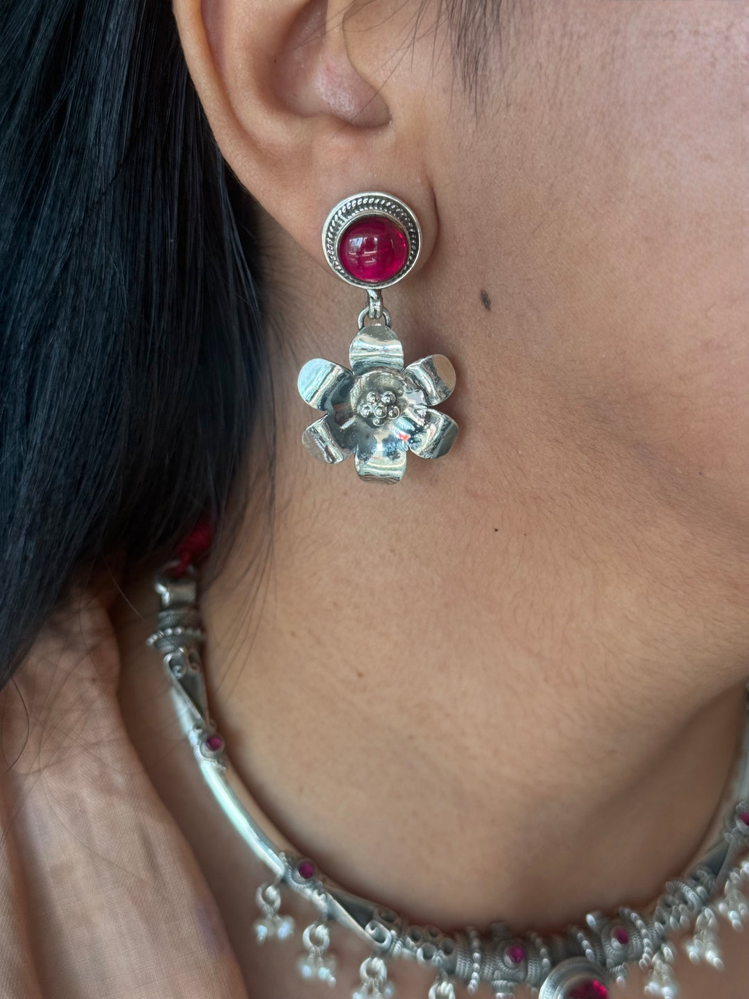 Handmade 925 Silver Flower Hasli Necklace Set | SHIVKA