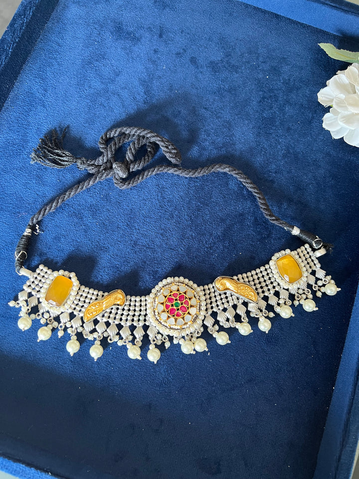 Chic Designer Fusion Choker