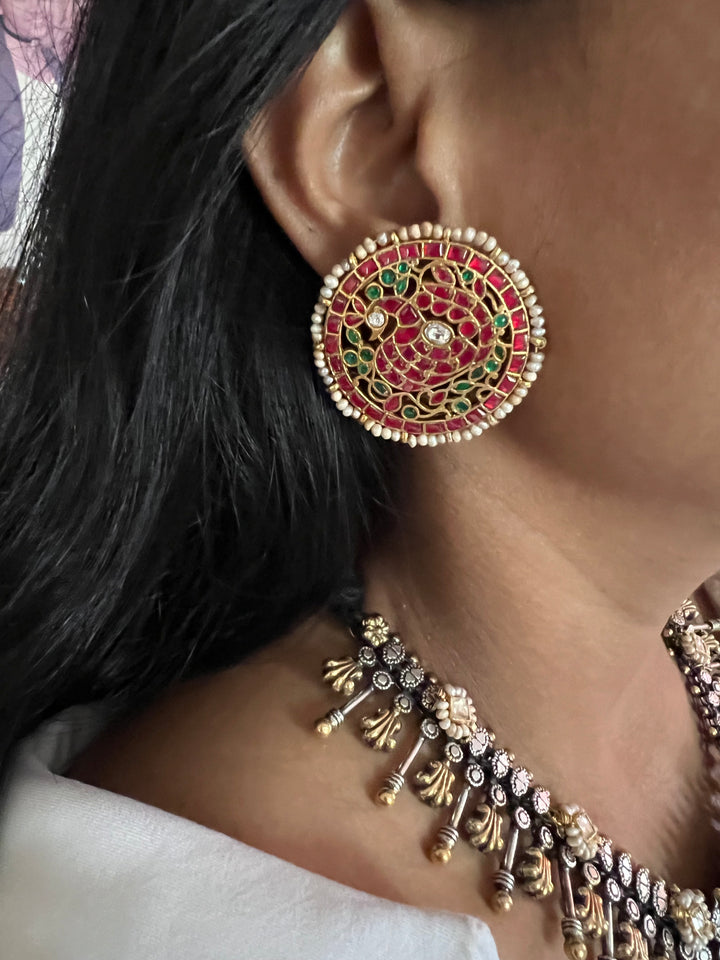 Beautiful Dholki Design Freshwater Pearls 925 Silver Necklace Set