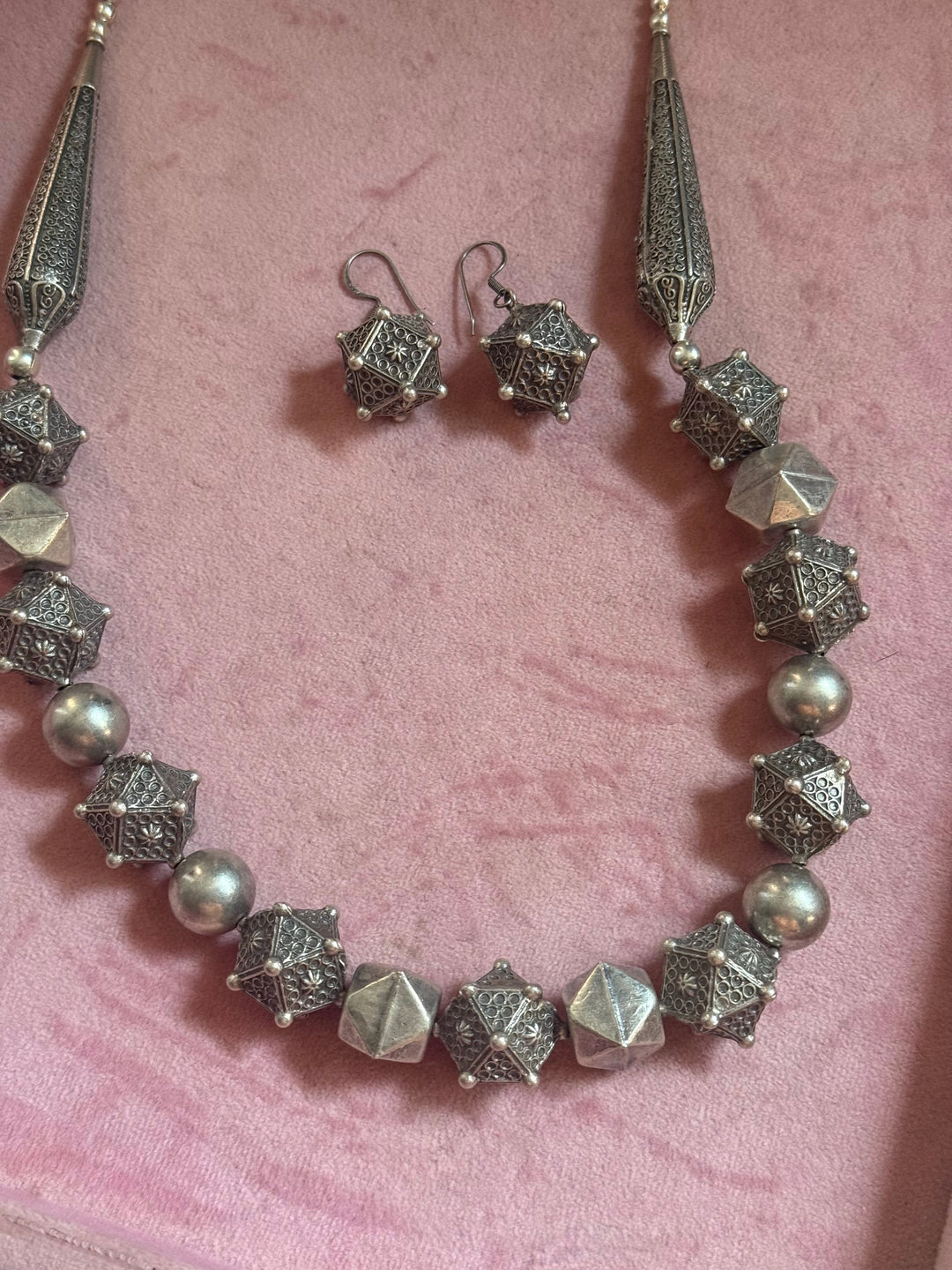 Handmade 925 Antique Sahiba Necklace Set | SHIVKA