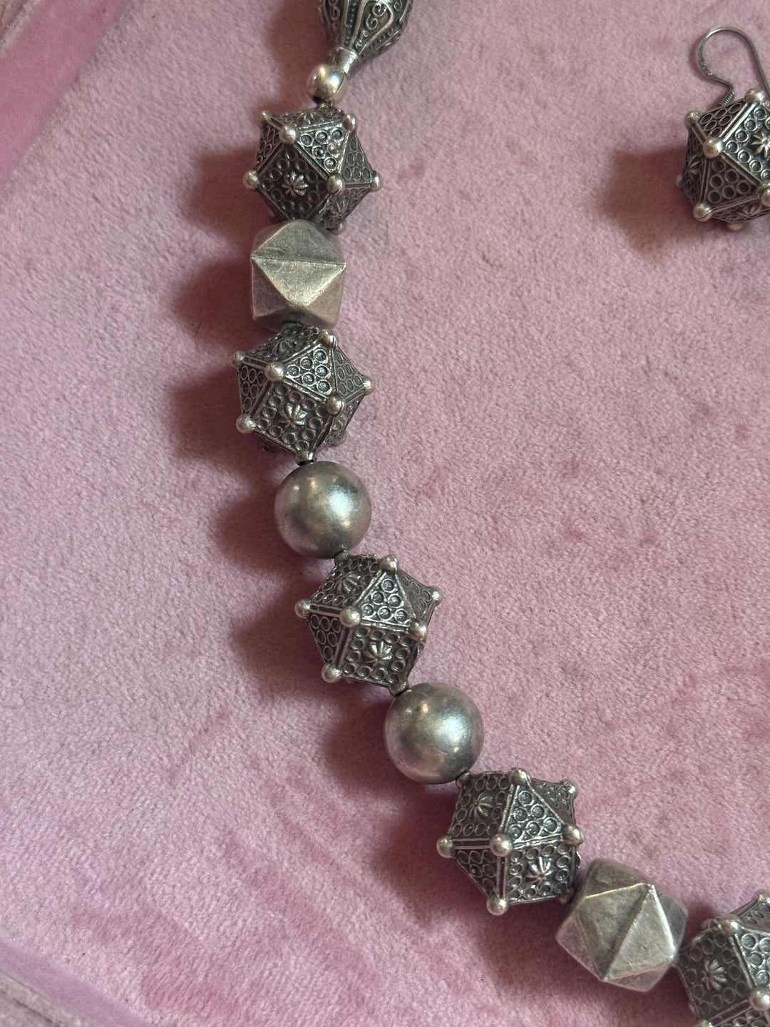 Handmade 925 Antique Sahiba Necklace Set | SHIVKA