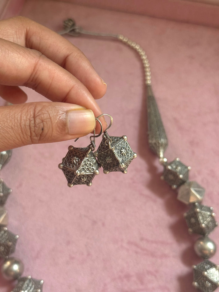 Handmade 925 Antique Sahiba Necklace Set | SHIVKA