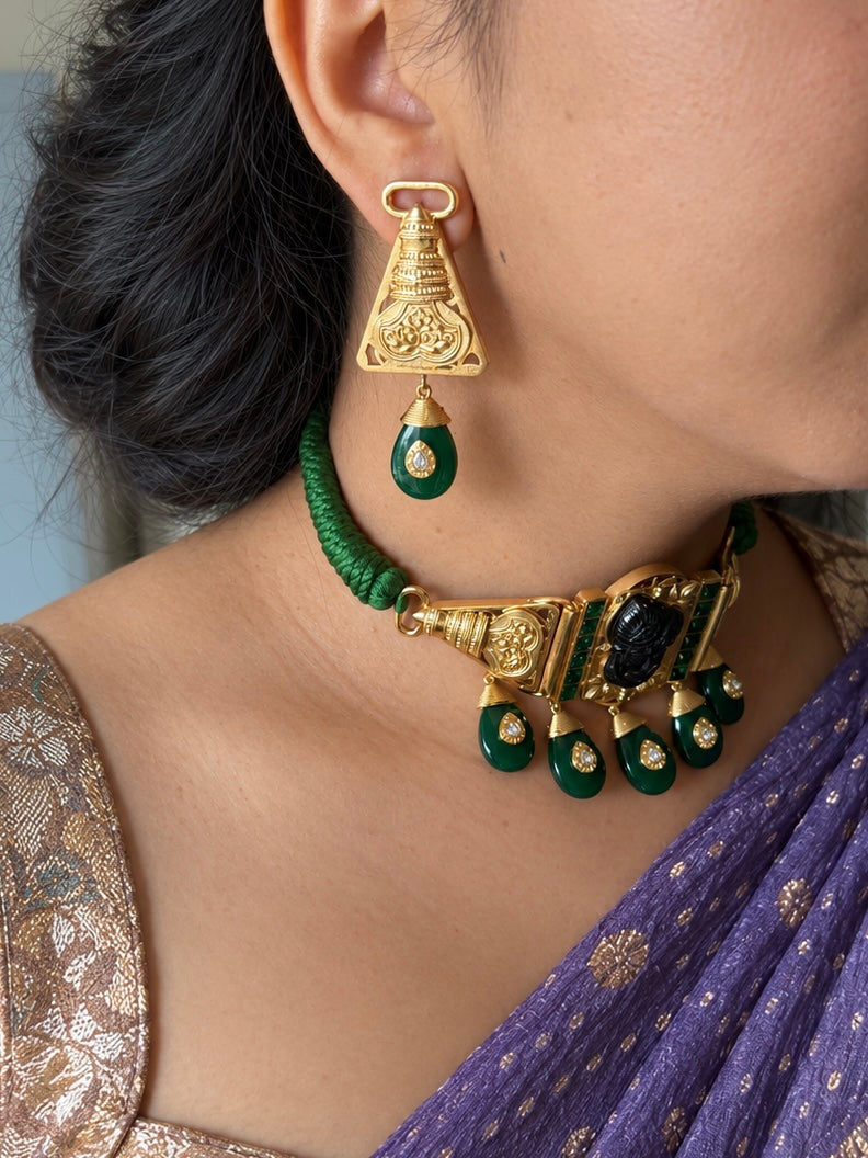 Shrinathji Temple Choker Necklace Set