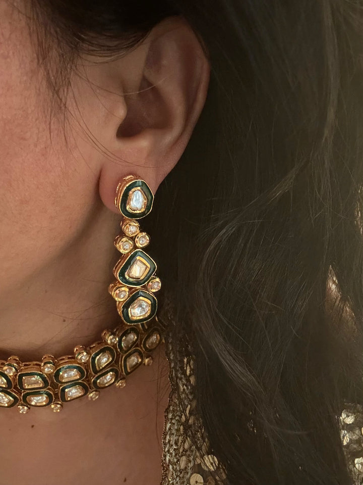 Scintillating Green Kundan Choker with Earrings
