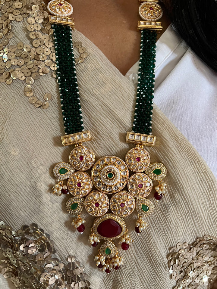 Beautiful Kundan Pendant Long Necklace with Earrings