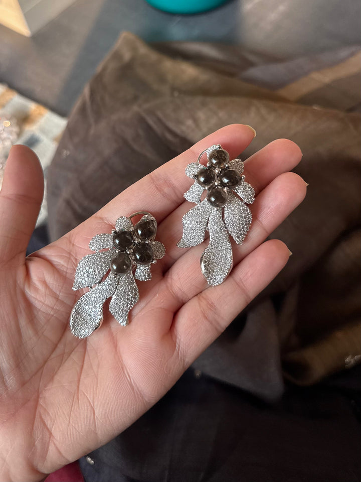 Brown Doublet Autumn Leaf Earrings