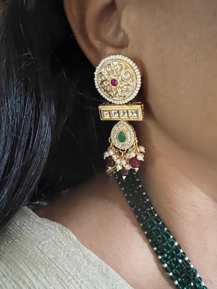 Beautiful Kundan Pendant Long Necklace with Earrings