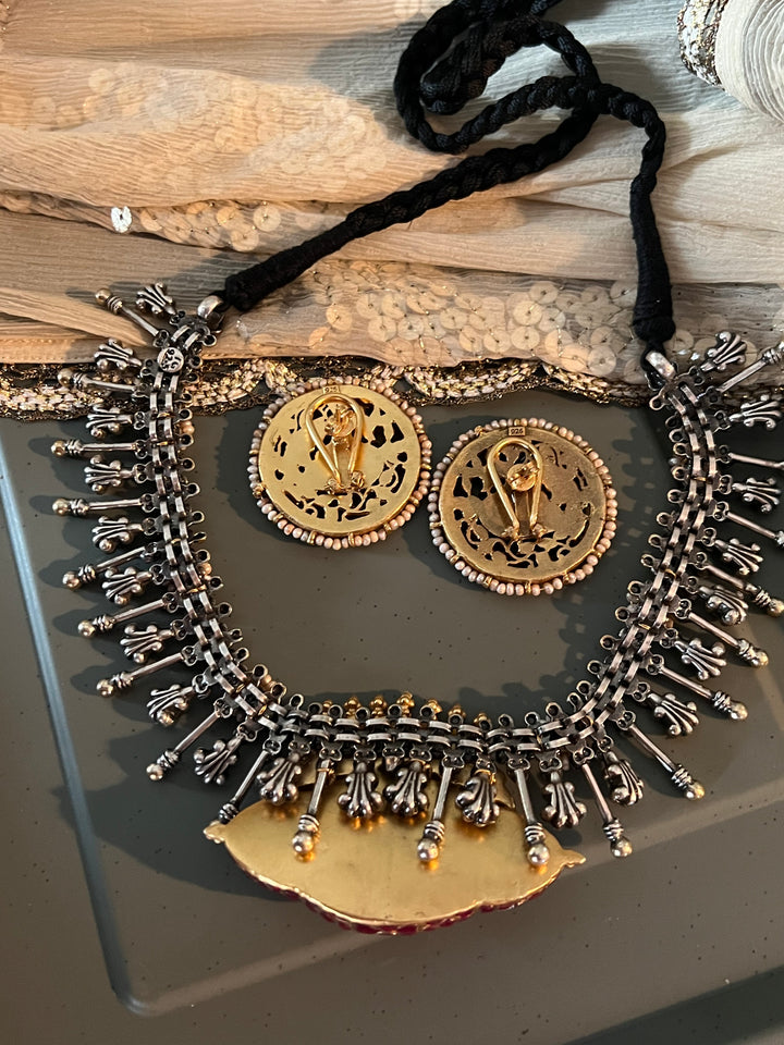 Beautiful Dholki Design Freshwater Pearls 925 Silver Necklace Set