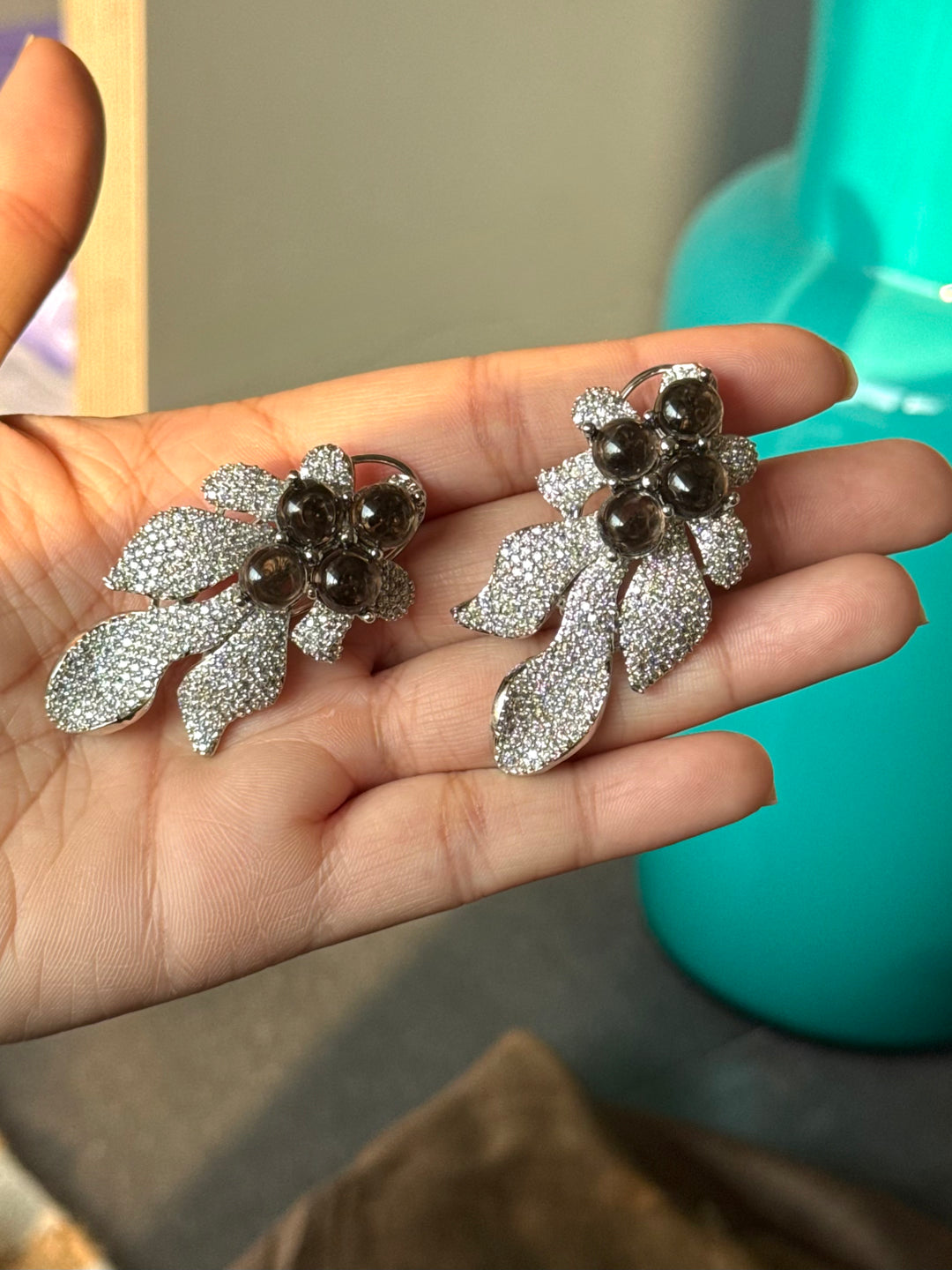 Brown Doublet Autumn Leaf Earrings