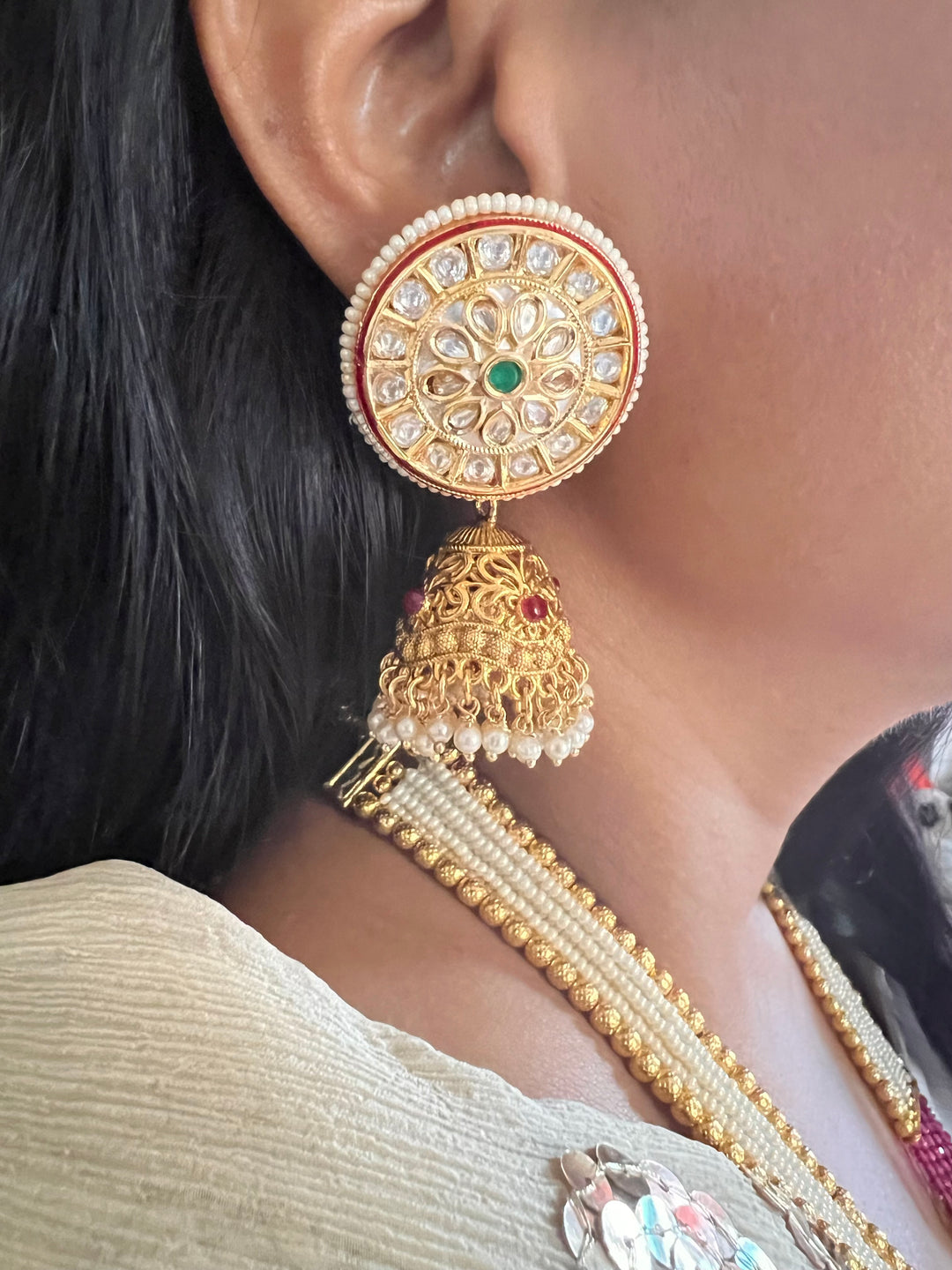 Exquisite Pendant Necklace Set - A Masterpiece of Elegance