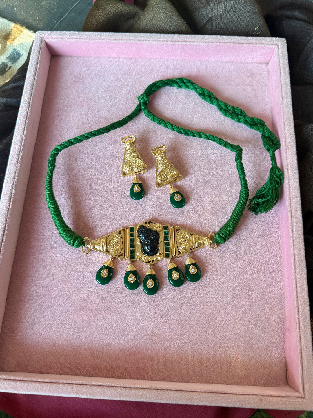 Shrinathji Temple Choker Necklace Set