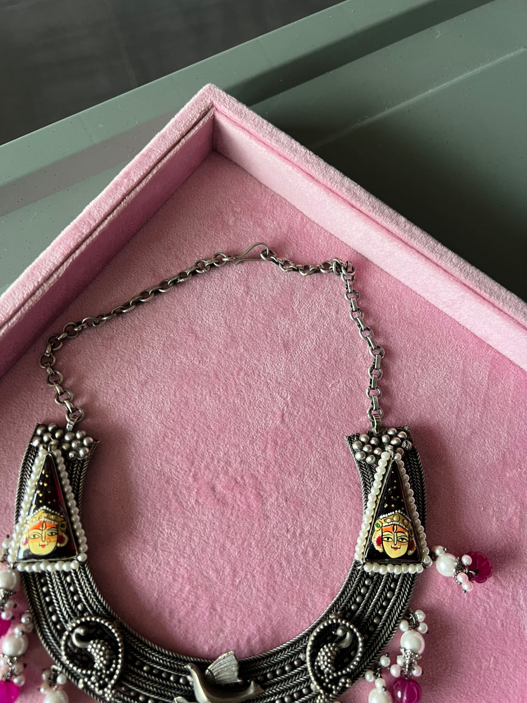 Antique Designer Fusion Necklace Set - Elevate Your Festive Look