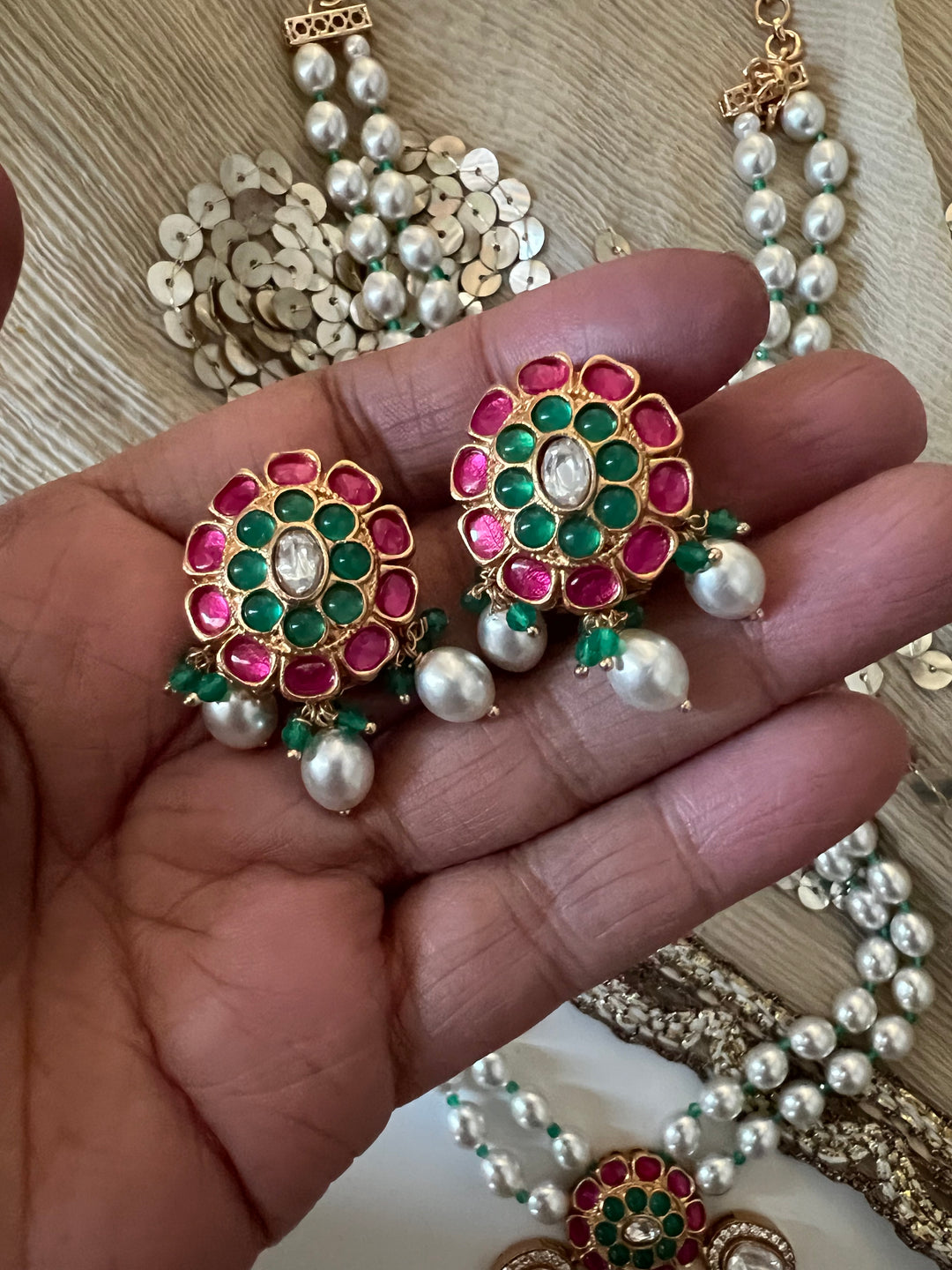 SHIVKA Amazonite Kempu Pendant Set | Bridal Pearl Necklace