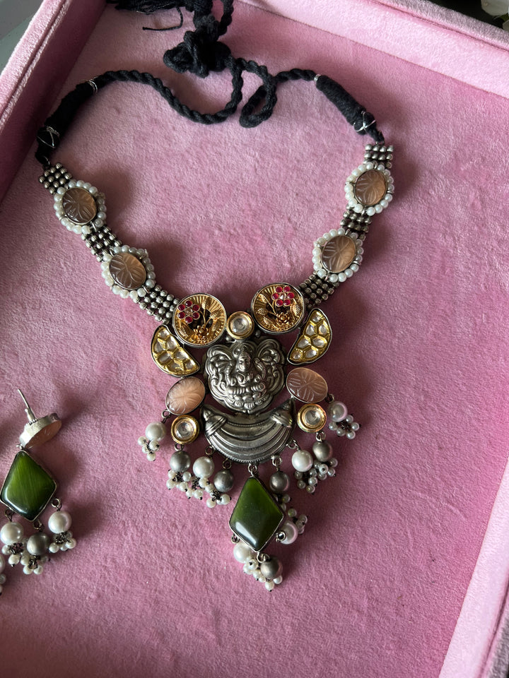 Divine Fusion Goddess Necklace Set - Embrace Elegance